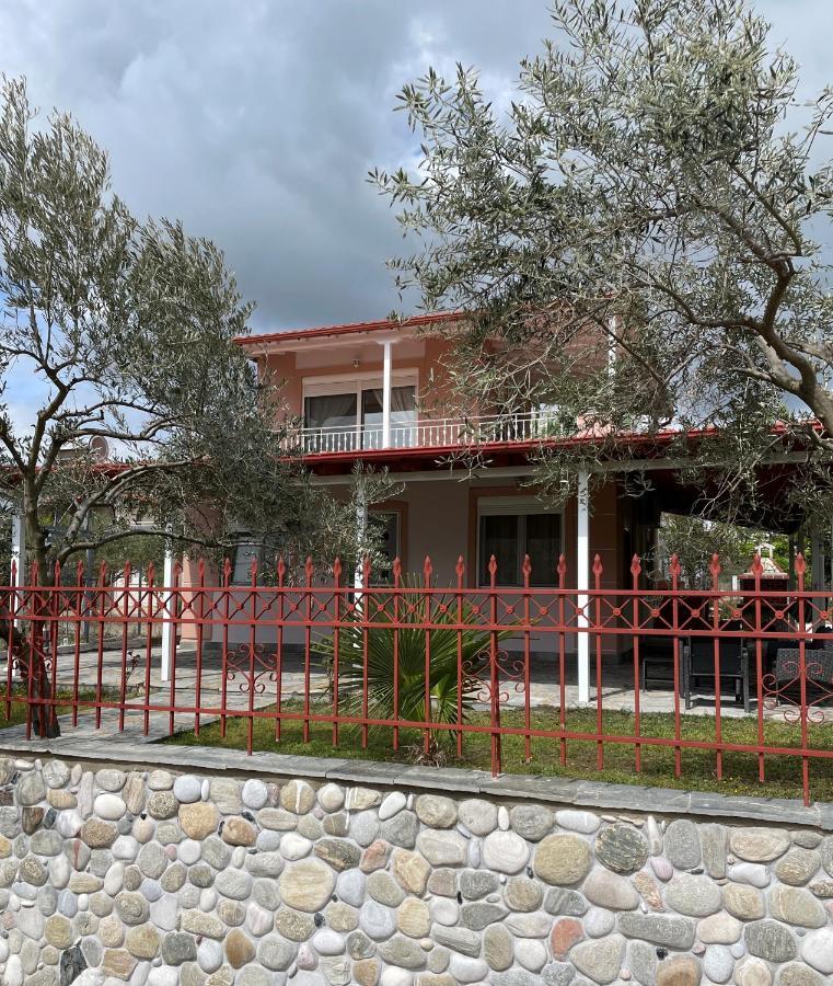 فيلا Seaside House Karianí المظهر الخارجي الصورة