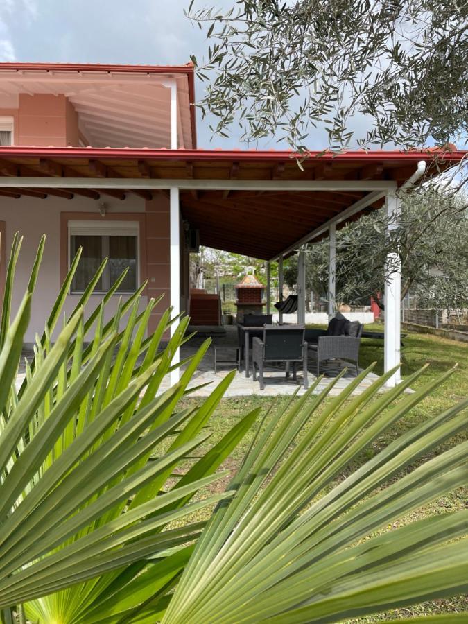 فيلا Seaside House Karianí المظهر الخارجي الصورة